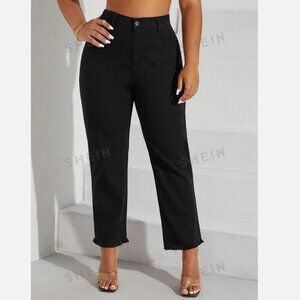 SHEIN Curve Plus 2Xl Distressed Hem Cropped Black Jeans Zipper Button Pockets